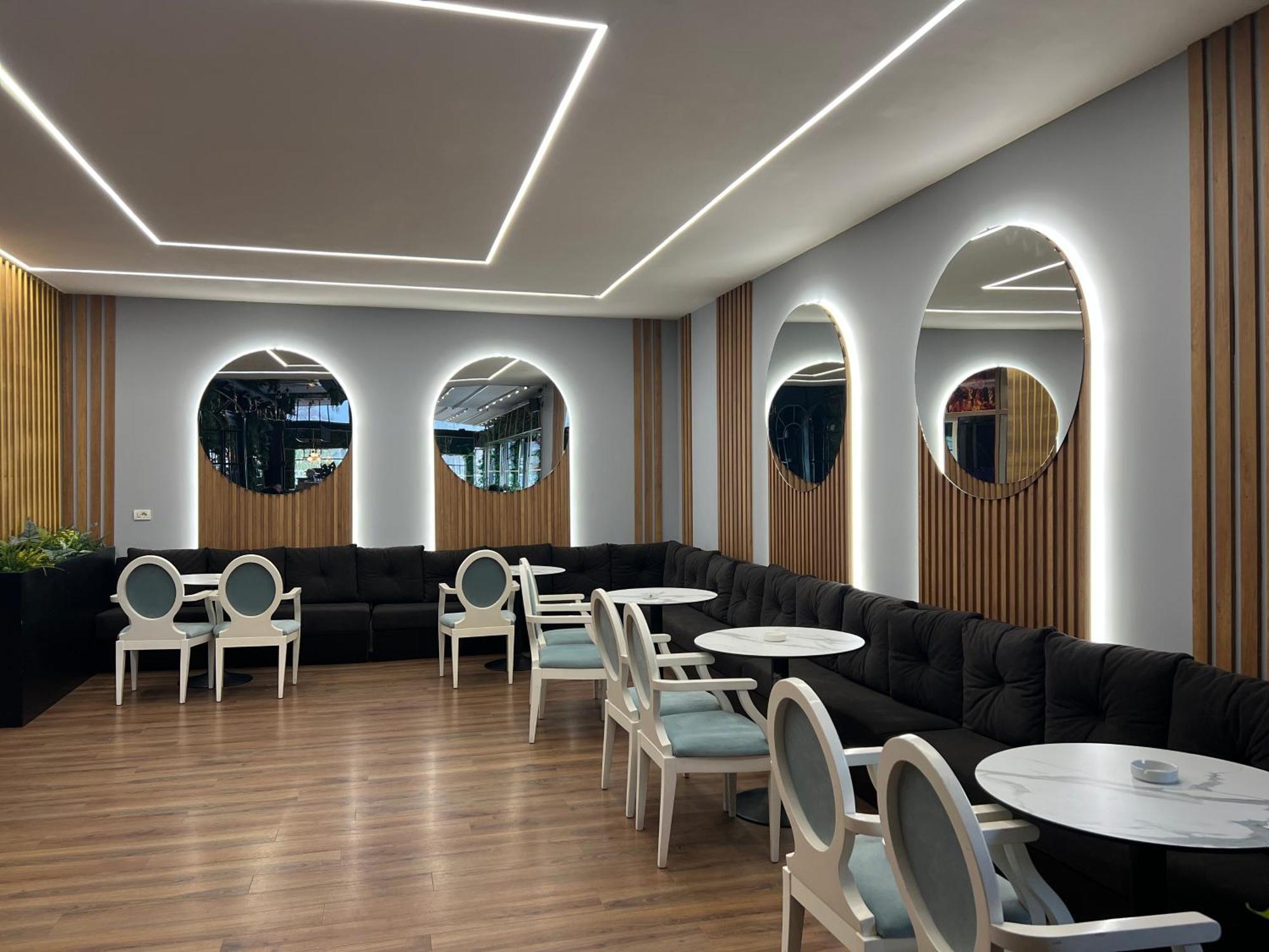 Hotel Colis Kamez Exteriör bild